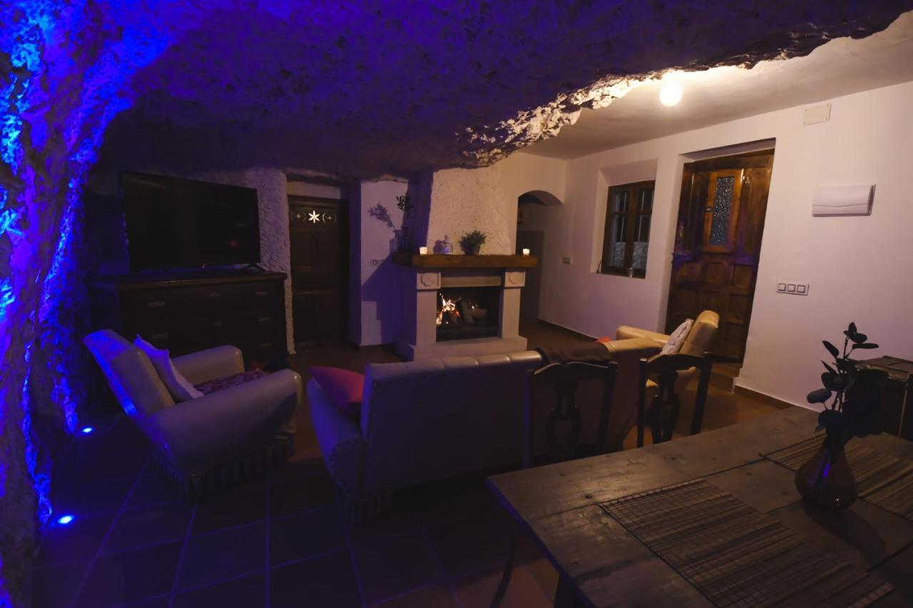 Vila Cueva De La Abuela Maria Alcala del Jucar Exteriér fotografie